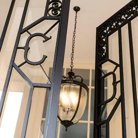 Penthouse Le Lustre Lägenhet *