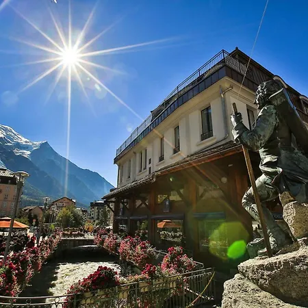 Penthouse Le Lustre Апартаменты *