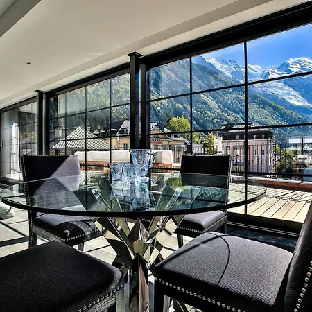 Апартаменты Penthouse Le Lustre Шамони