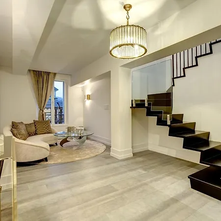 Апартаменты Penthouse Le Lustre